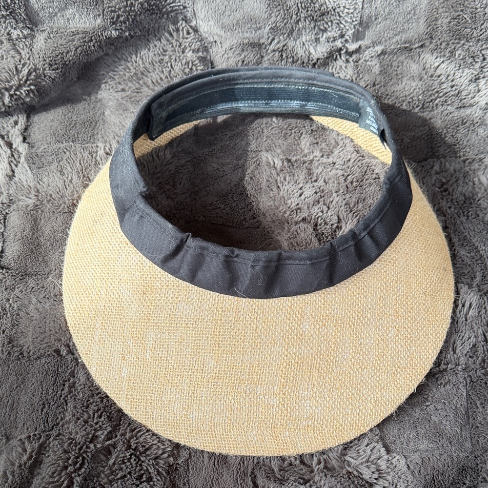 EquiVisor Jute with black cotton trim. One size.